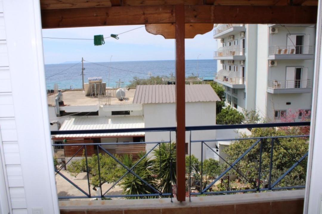 Hotel Portokali Himare Exterior photo